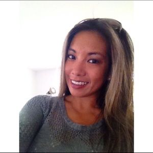 Meet your Posher, Hhuong